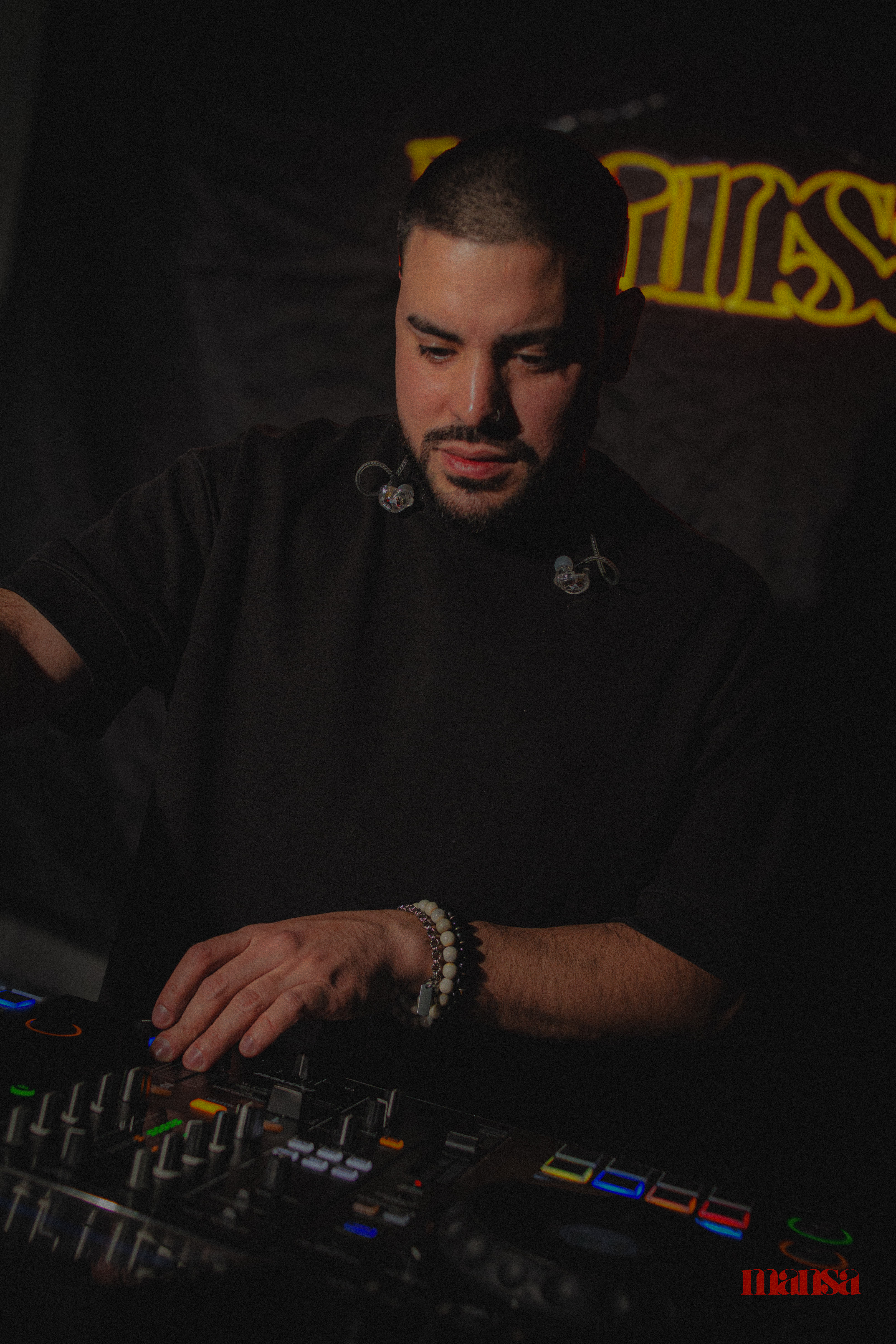 DJ en acción - Eterno Producciones 11