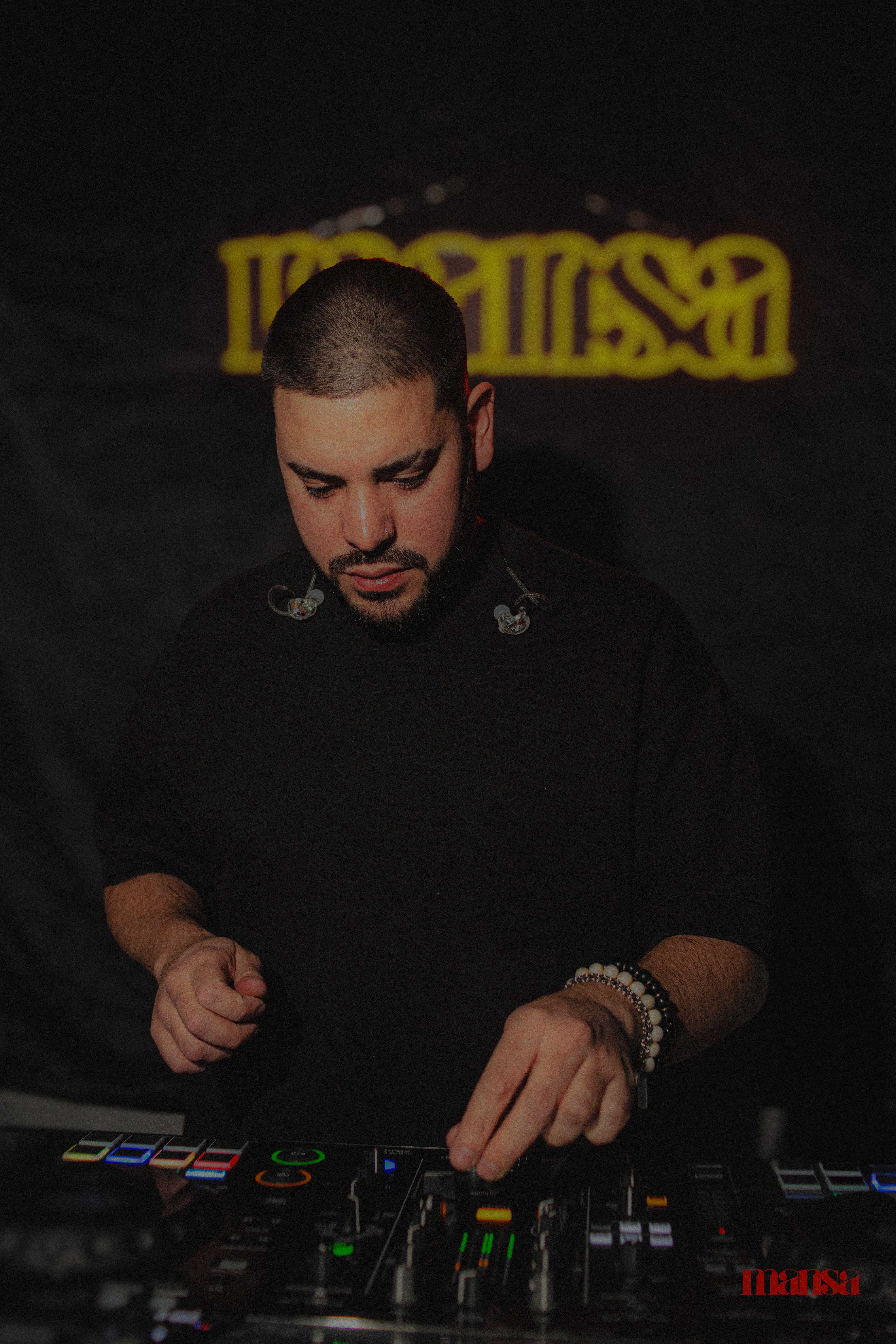 DJ en acción - Eterno Producciones 2